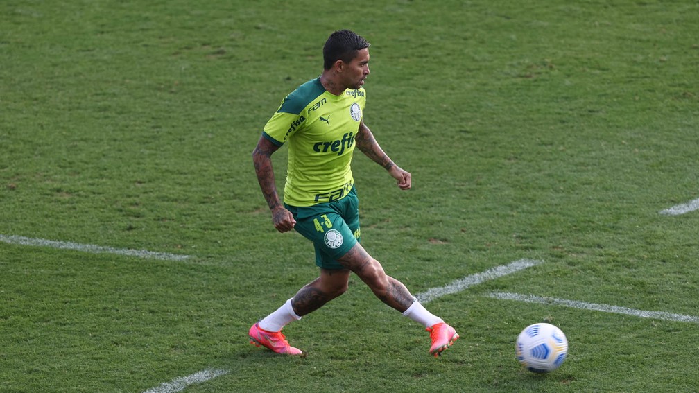 Dudu, do Palmeiras, na Academia — Foto: Cesar Greco / Ag. Palmeiras