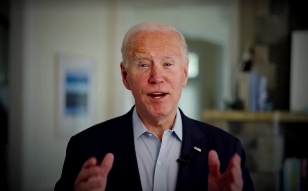 O presidente dos EUA, Joe Biden, em vídeo no qual anuncia que se candidatará a um segundo turno, em 25 de abril de 2023.  — Foto: Reprodução 