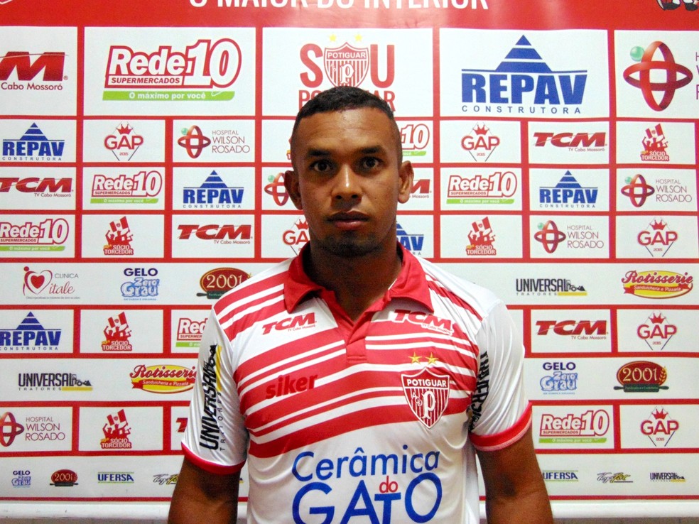 Marciel é o novo atacante do Potiguar de Mossoró (Foto: Marcelo Diaz/Divulgação)