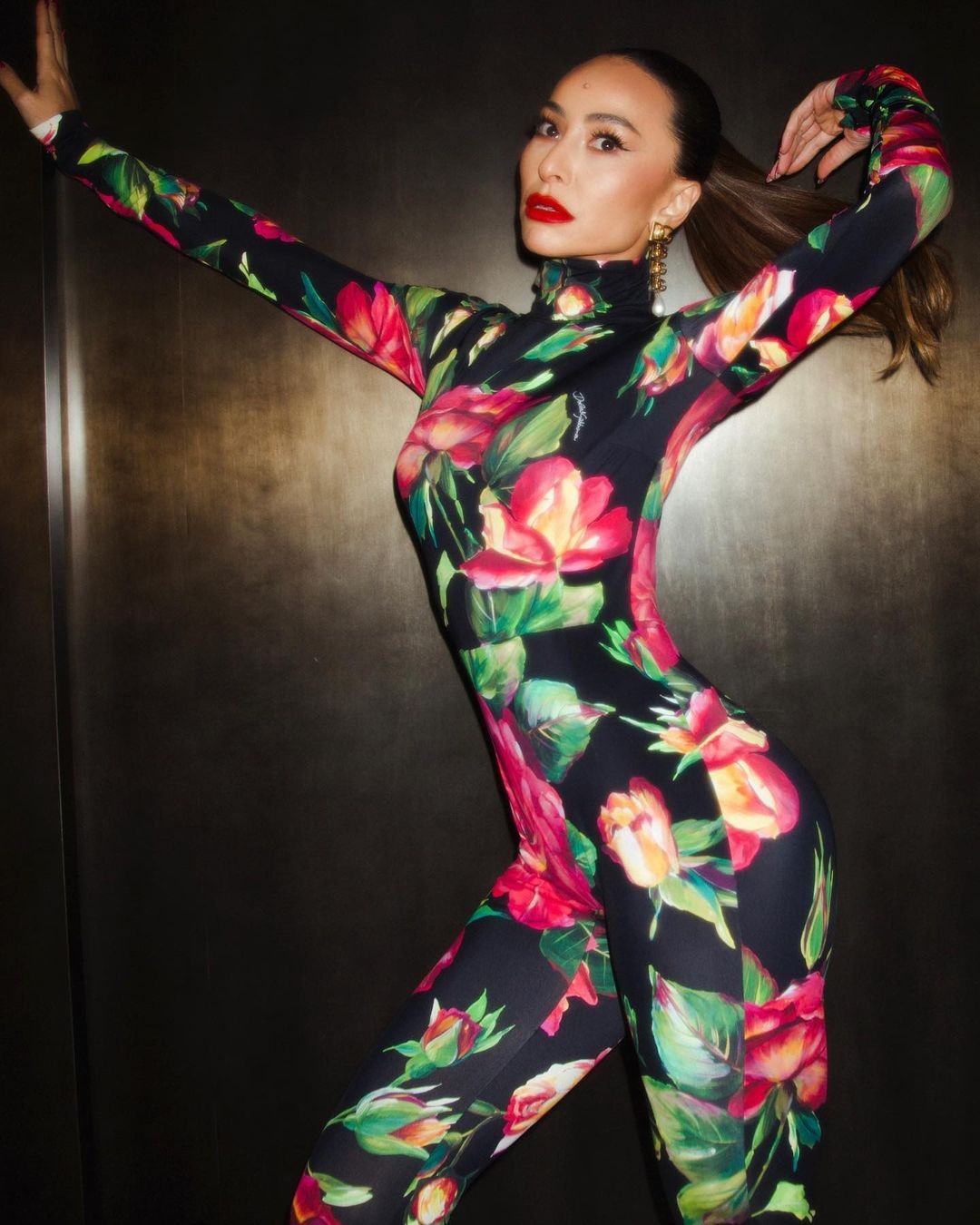 Sabrina Sato Elege Look Grifado Para Mais Um Saia Justa Vogue Sabrina Sato Elege Look Grifado Para Mais Um Saia Justa Vogue