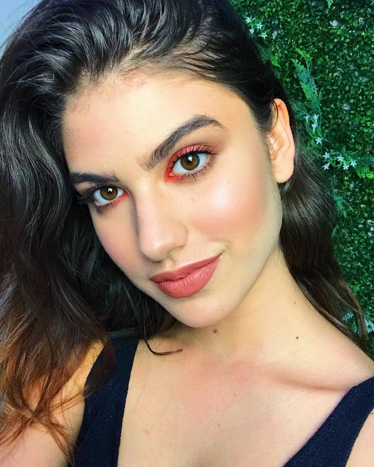 Giovanna Grigio fala da ansiedade para fazer a primeira ...