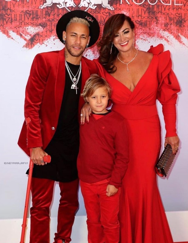 Neymar com a mãe e o filho (Foto: Reprodução/Instagram)