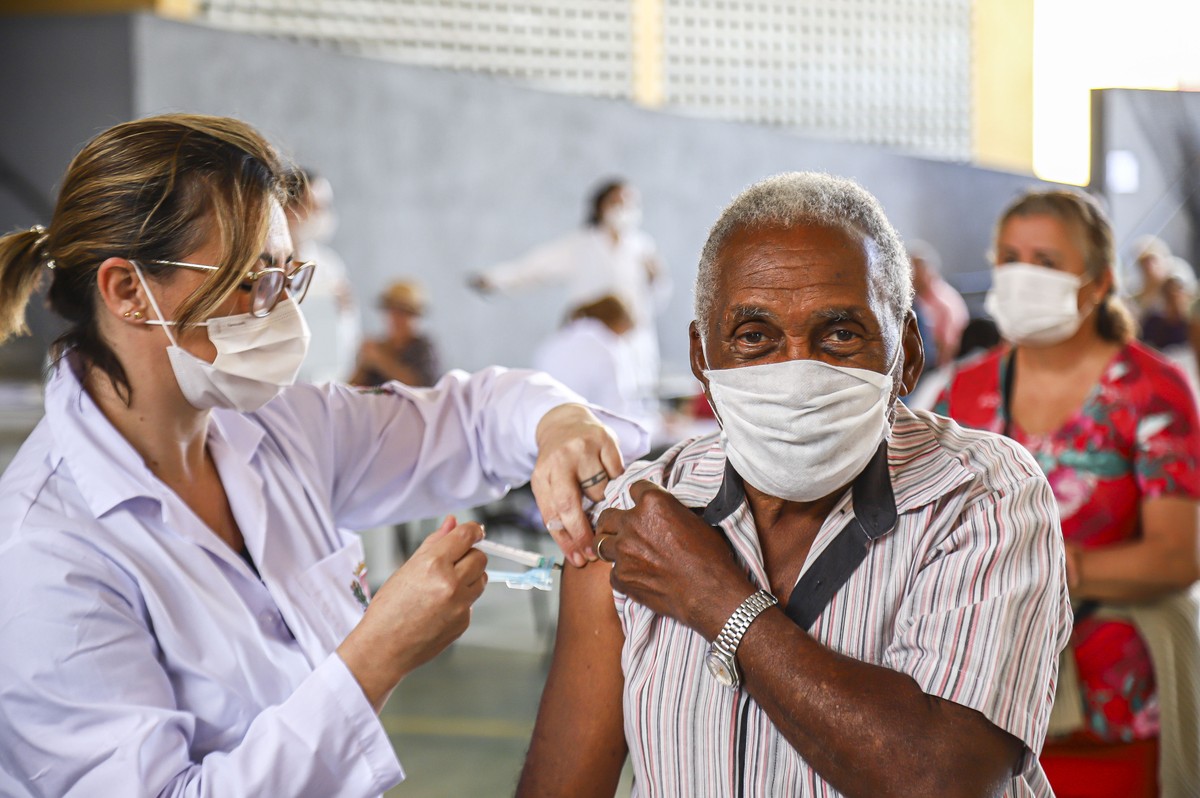 Los ancianos, los trabajadores de la salud y los niños menores de cinco años reciben la vacuna contra la gripe y el sarampión este sábado (30);  Ver lugares en Teresina