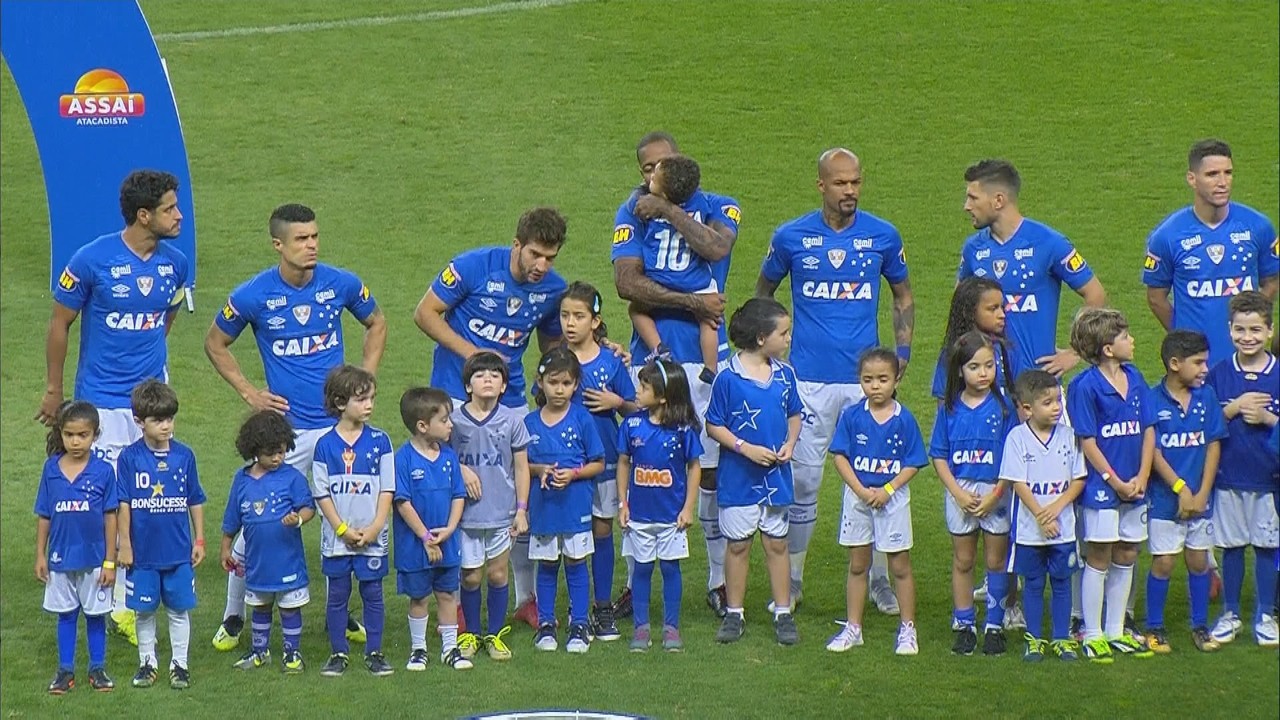 Mano avalia melhor opção para o time nos dois próximos jogos no Brasileiro