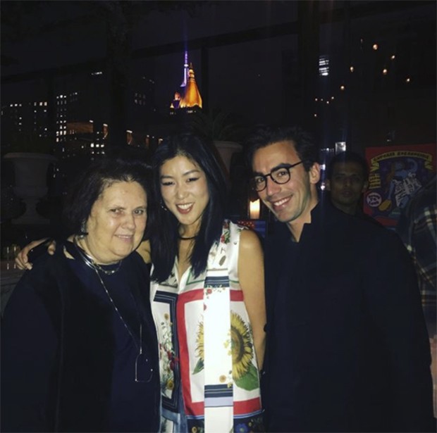 Loved hanging out with Laura Kim and Fernando Garcia showing the film of their Monse collection at the Gramercy Park Hotel (Foto: @suzymenkesvogue)