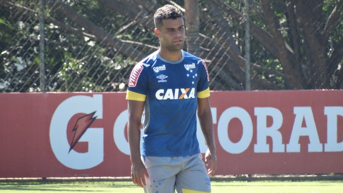 DNA semelhante e desestruturador de defesa: pontos positivos de Alisson