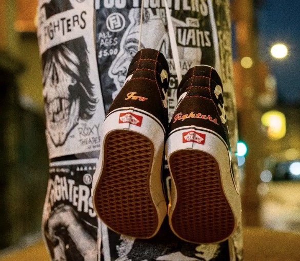 Foo Fighters e Vans anunciam parceria com novo modelo de tênis