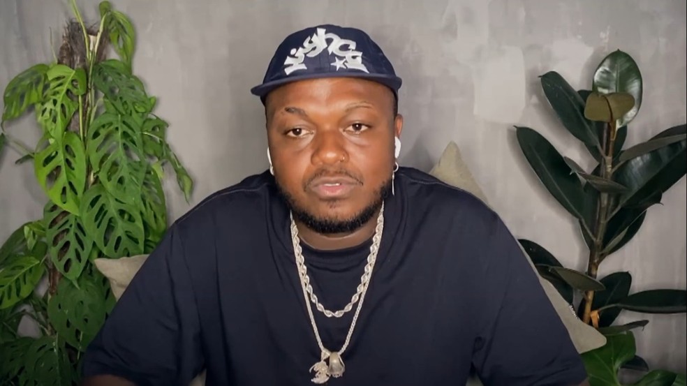 Djonga Explica Frase Fogo Nos Racistas Seria Hipocrita Se Eu Falasse O Contrario Conversa Com Bial Gshow
