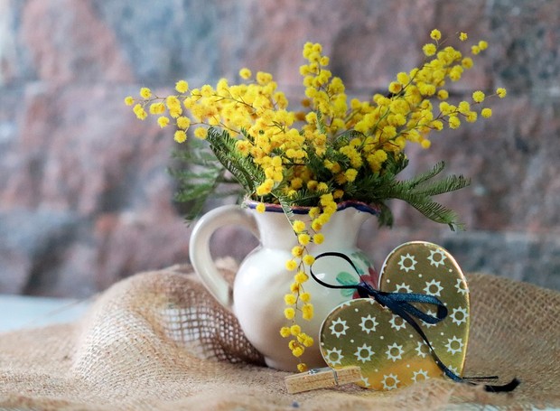 Astróloga indica que flores, cartões feitos à mão e embrulhos personalizados deixam os presentes de Dia das Mães ainda mais especiais (Foto: Pixabay/v-3-5-N-a/CreativeCommons)