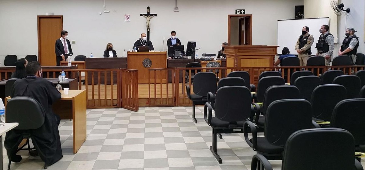 Mulher é condenada a 28 anos de prisão por matar filho de dois anos em Montes Claros 