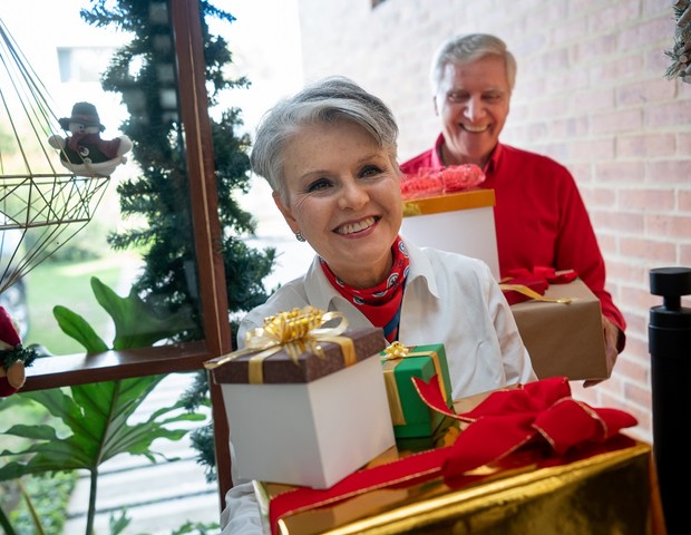 Avós se sentem pressionados a escolher os melhores presentes para os netos (Foto: Getty)