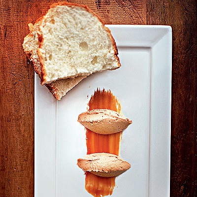 Terrine de foie gras com doce de leite (Foto: Rogério Voltan/Casa e Comida)