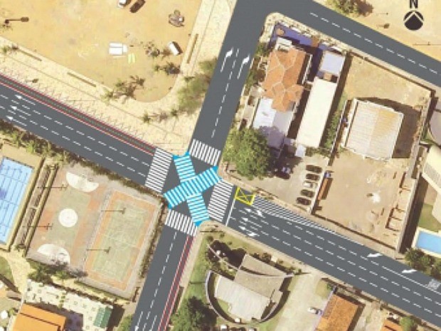 Faixa diagonal evita que pedestres façam duas travessias para acessar outro lado da via (Foto: Prefeitura de Fortaleza/Divulgação)