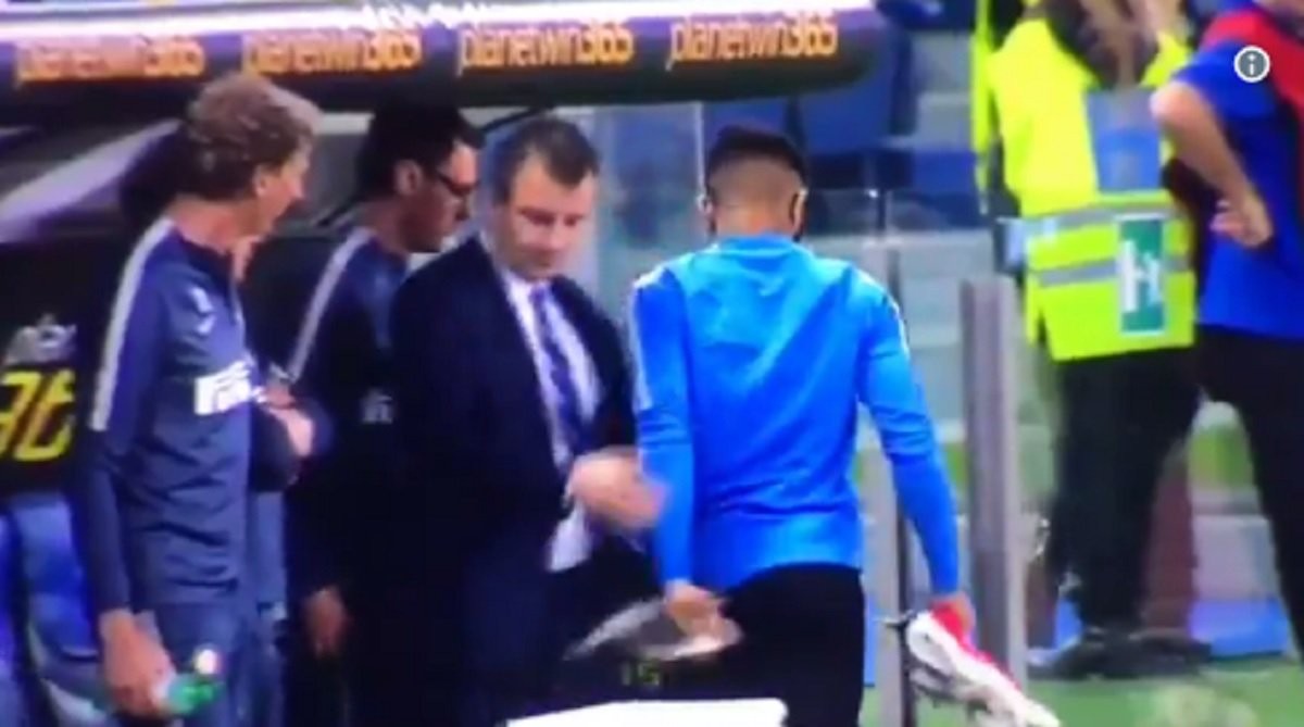 Gabigol pede desculpas após abandonar banco da Inter: 
