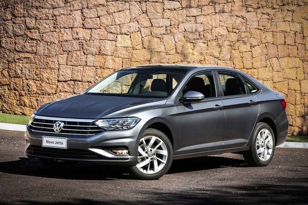 Teste Volkswagen Jetta Comfortline E A Versao Que Vale A Pena Testes Autoesporte