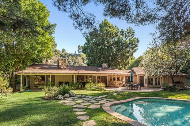 Bridget Fonda compra duas mansões por R$ 40 milhões em Los Angeles (Foto: Diulgaçao)