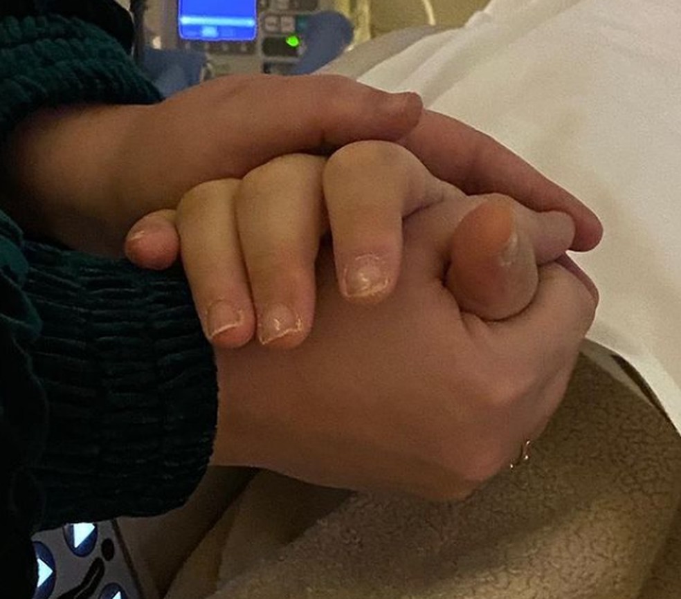 Irmã de Paulo Gustavo posta última foto feita com o ator, no hospital — Foto: Reprodução/Redes sociais