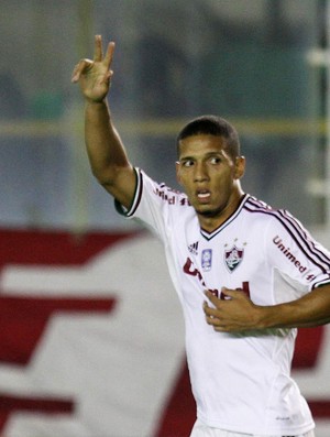 Samuel gol Fluminense x Goiás (Foto: Ricardo Ayres / Photocâmera)