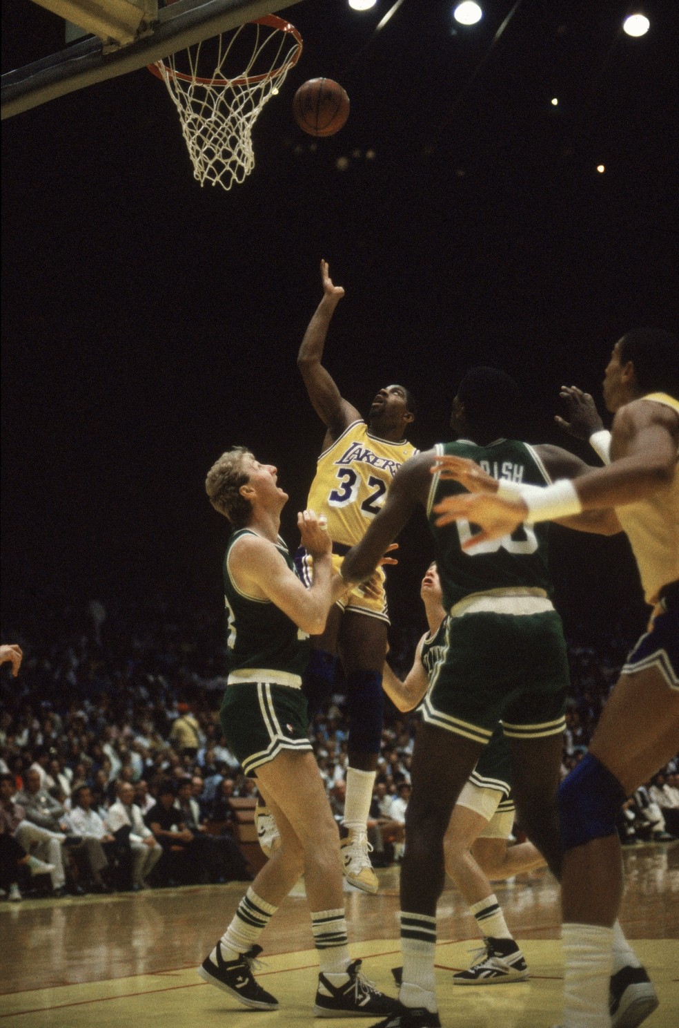 Los Angeles Lakers Magic Johnson x Boston Celtics Larry Bird Finais 1987 — Foto: Getty Images