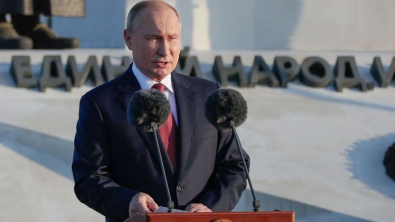 De acordo com visão e discurso de Putin, Rússia e Ucrânia são 'um só povo' (Foto: Getty Images via BBC News)