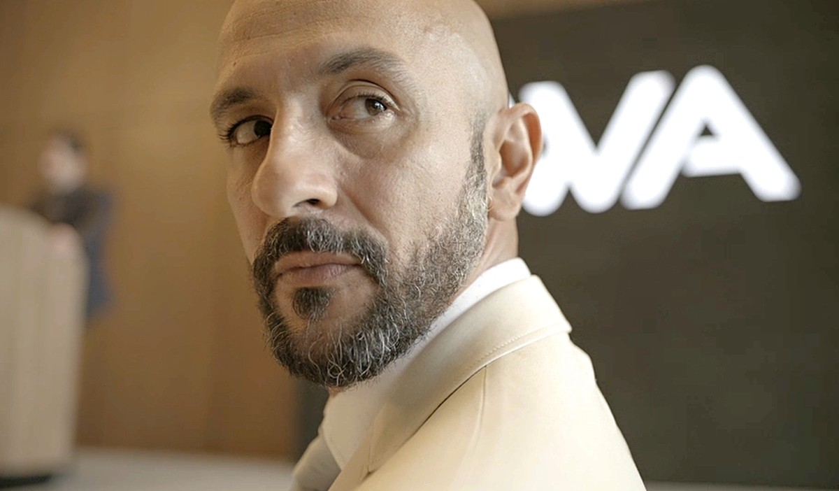 Álvaro protege Raul de tiro e vira 'herói' em 'Amor de Mãe ...