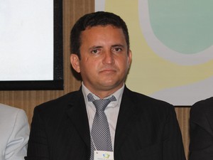 Presidente da Associação Piauiense de Municípios (APPM), Arinaldo Leal. (Foto: Gil Oliveira/G1)