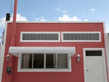 Seja criativo e ajude a decorar as casas reformadas no Lar Doce