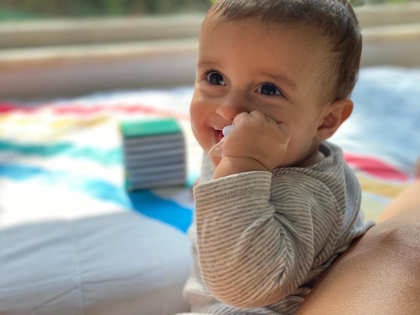 Nanda Costa encanta ao mostrar sorriso da filha em álbum de fotos (Foto: Reprodução / Instagram)
