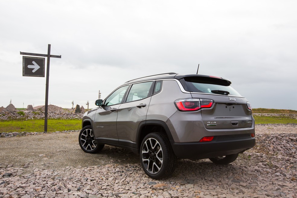 MPF e MPMG pedem recall do Jeep Compass por mais de 20 defeitos de fábrica
