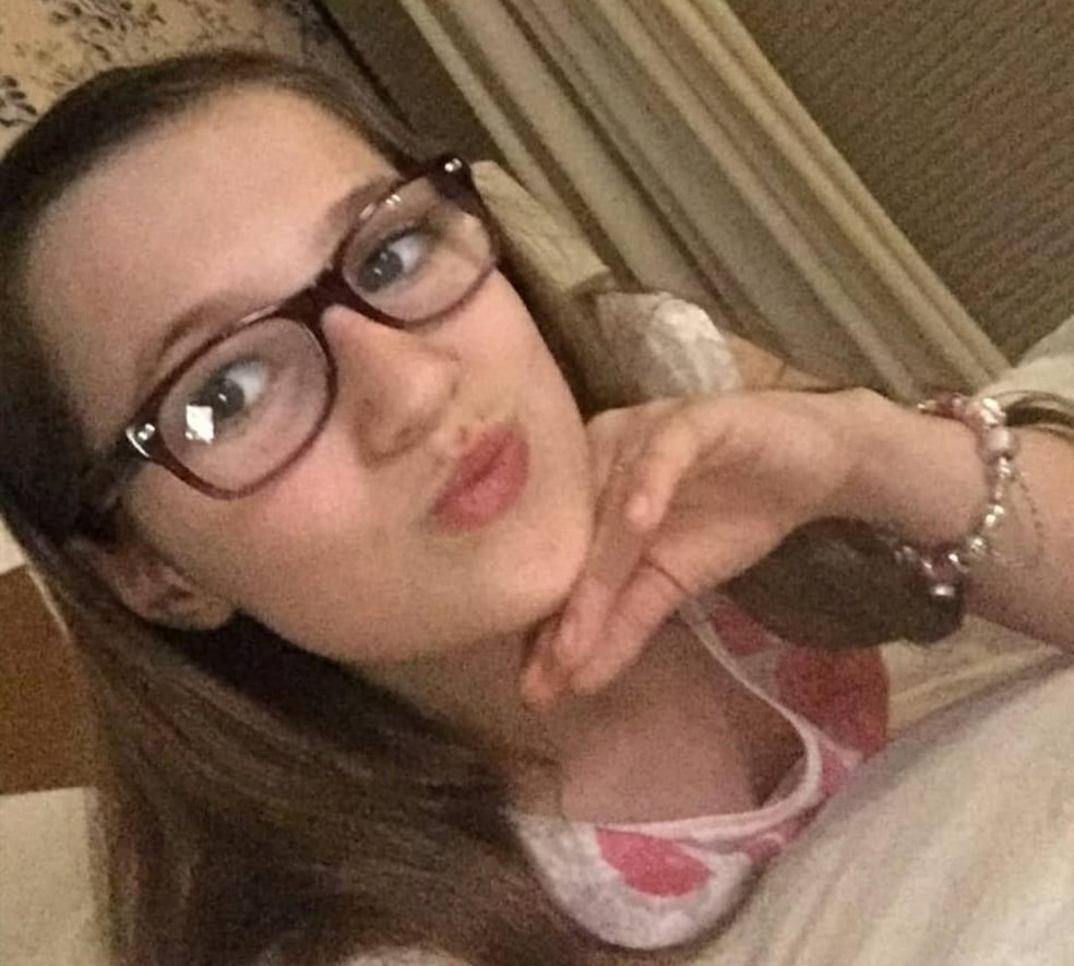 Isabele Guimarães Ramos, de 14 anos, que morreu no domingo (12) em Cuiabá ao ser atingida por um tiro acidental na cabeça, feito por uma amiga — Foto: Instagram/Reprodução