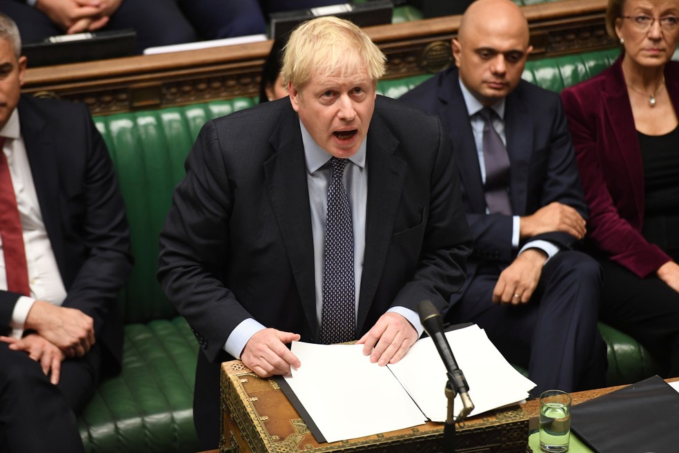 Boris Johnson durante sessão extraordinária do Parlamento Britânico — Foto: UK Parliament/Jessica Taylor/Reuters