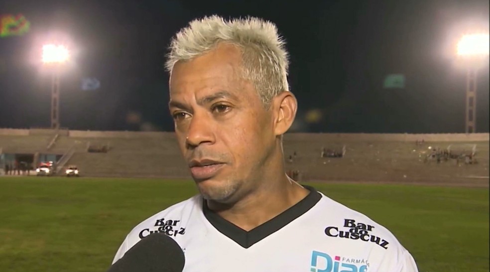 Marcelinho Paraíba sofreu um AVC leve na tarde dessa quinta-feira e, desde então, está internado (Foto: Reprodução / TV Cabo Branco)
