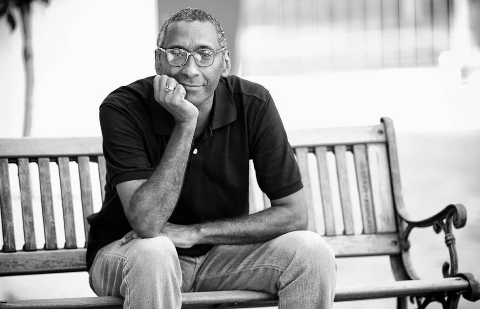Poeta Ronald Augusto fará oficina de poesia em Limeira — Foto: Arquivo Pessoal
