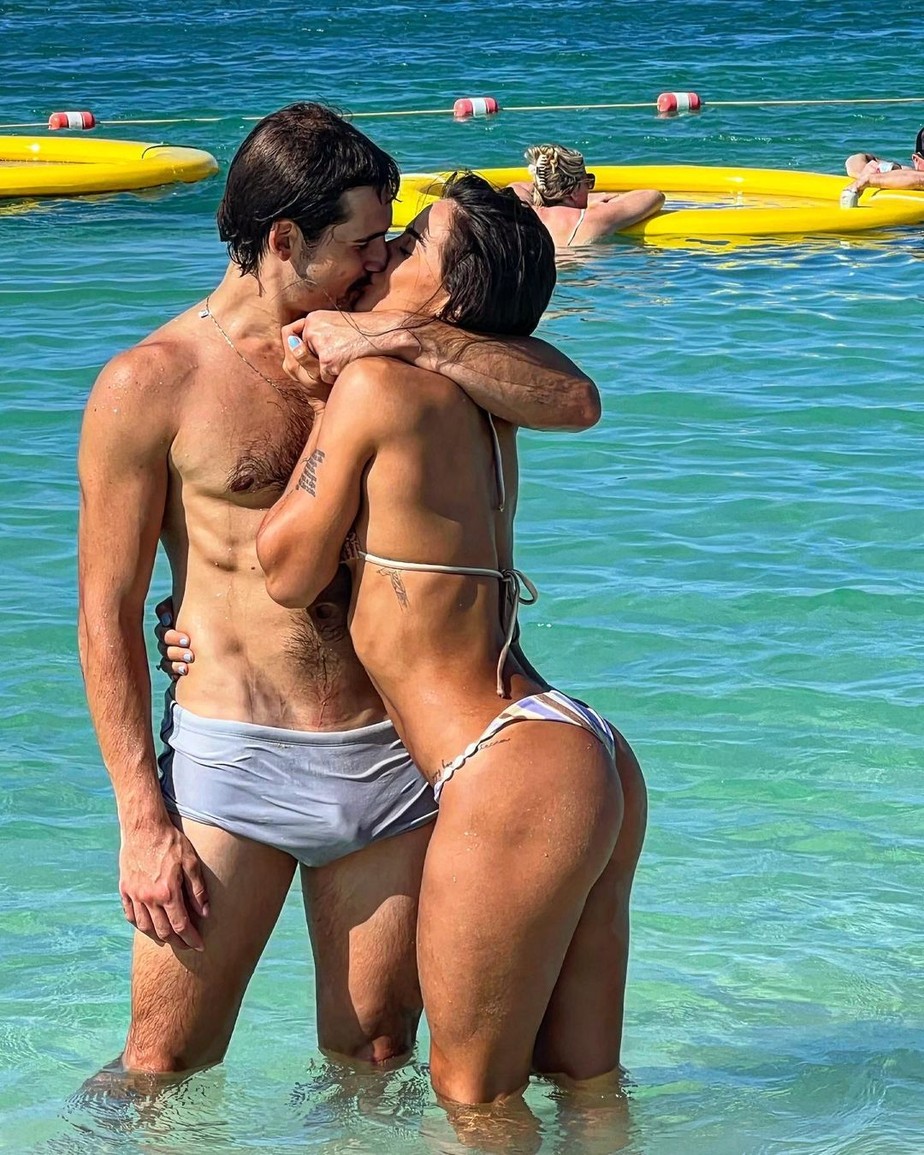 Nicolas Prattes e Luiza Caldi