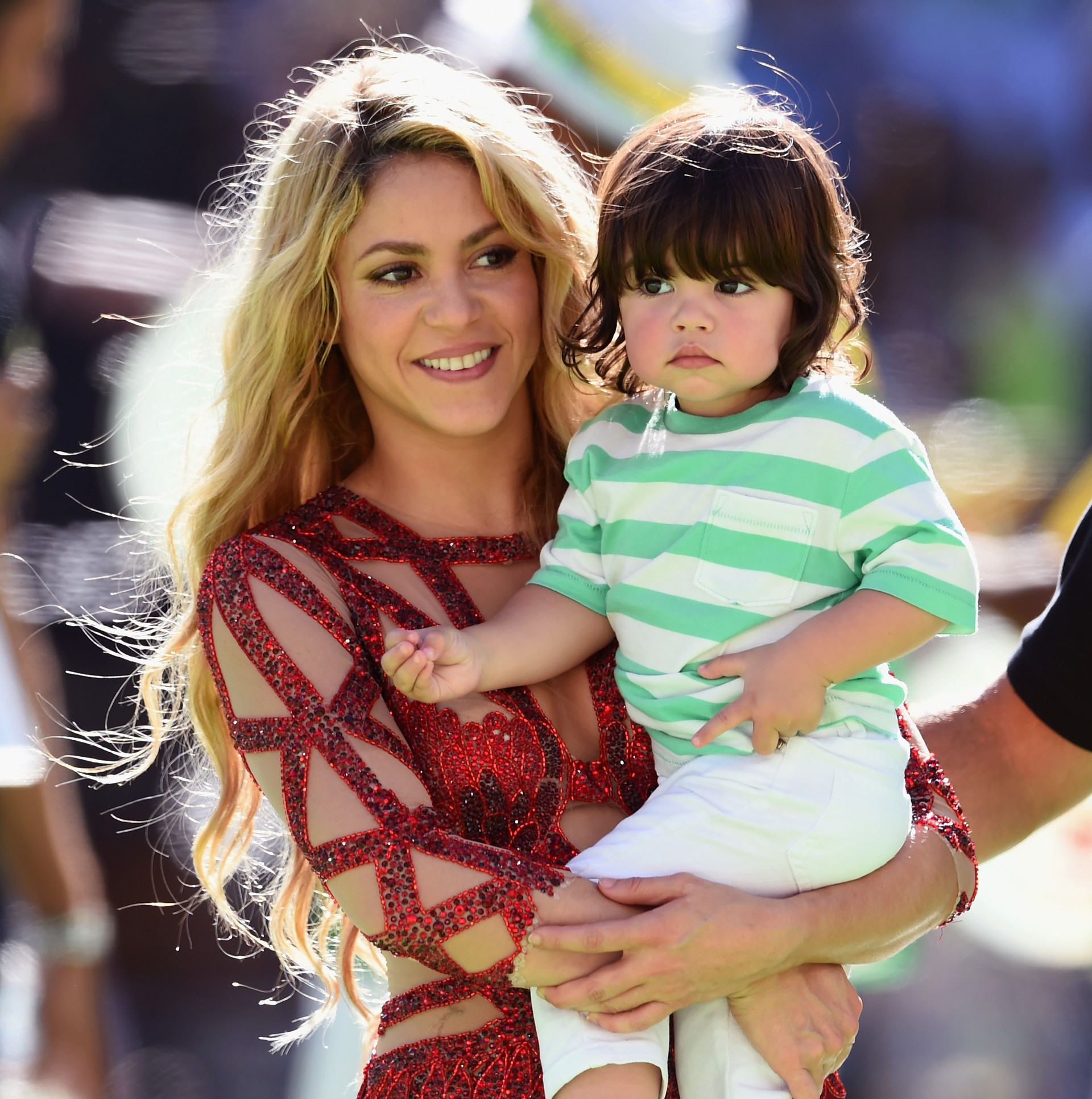 Shakira e Milan na abertura da Copa do Mundo no Brasil. (Foto: Getty Images)