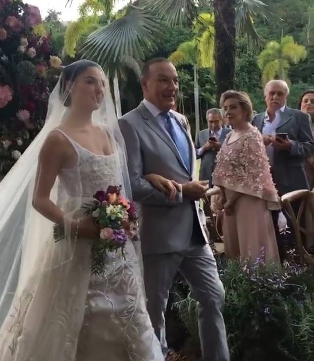 O casamento de Isis Valverde e André Resende (Foto: reprodução / Instagram)