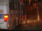 Estudantes são vítimas de arrastão em ponto de ônibus em frente à UFCG