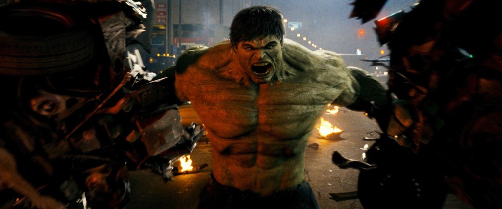 Edward Norton interpretou o herói monstruoso em 'O incrível Hulk' — Foto: Divulgação