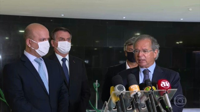 Bolsonaro anuncia sanção com vetos de lei que prevê ajuda ao setor de eventos na pandemia