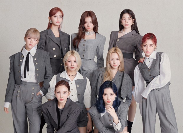 Todas as integrantes do TWICE renovaram com a JYP Entertainment