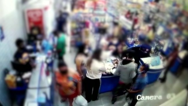 Dois homens tentam assaltar supermercado em Nova Parnamirim