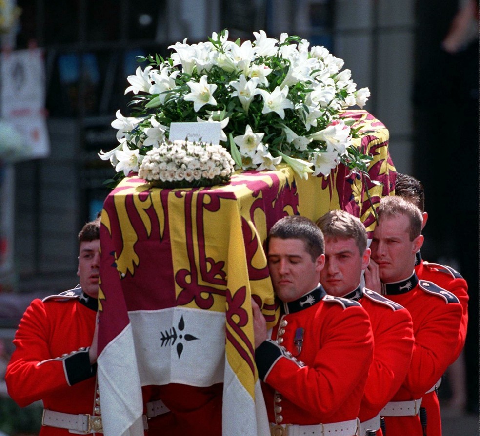 5 coisas sem precedentes que a monarquia britânica fez após a morte da
