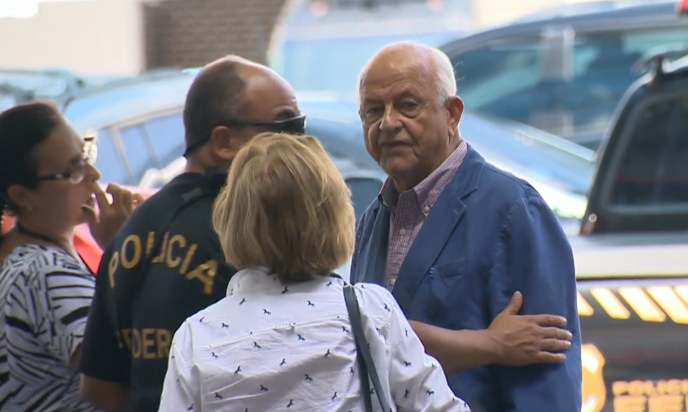 Coaracy Nunes na sede da PF — Foto: Reprodução SporTV
