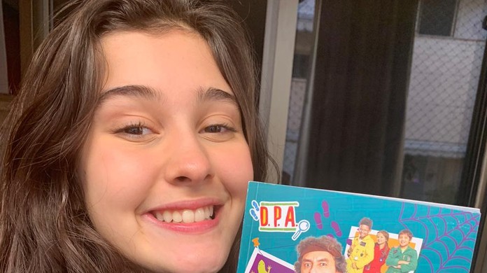 nicole orsini le historia baseada em roteiro de d p a detetives do predio azul do gloob famosos gshow