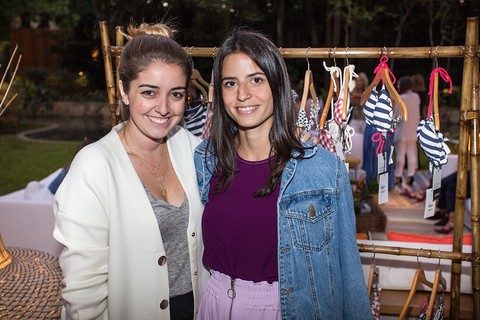 Camila Castanho e Isabela Hélcias