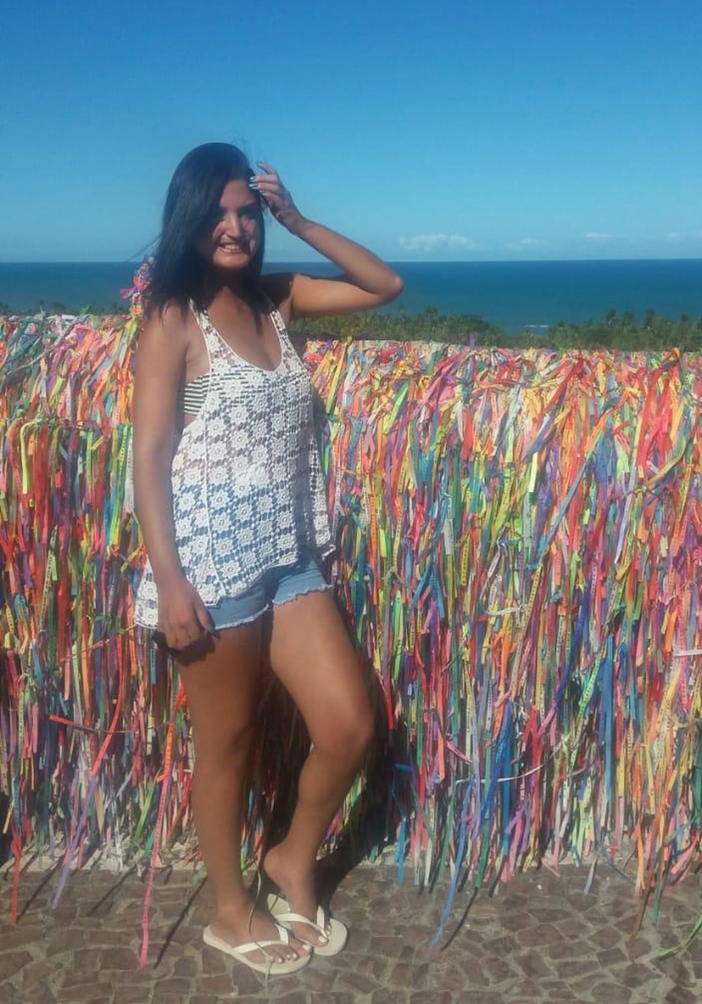 Lilian antes de receber o diagnóstico da doença era uma jovem que gostava de viajar e tinha paixão pelo trabalho — Foto: Arquivo pessoal