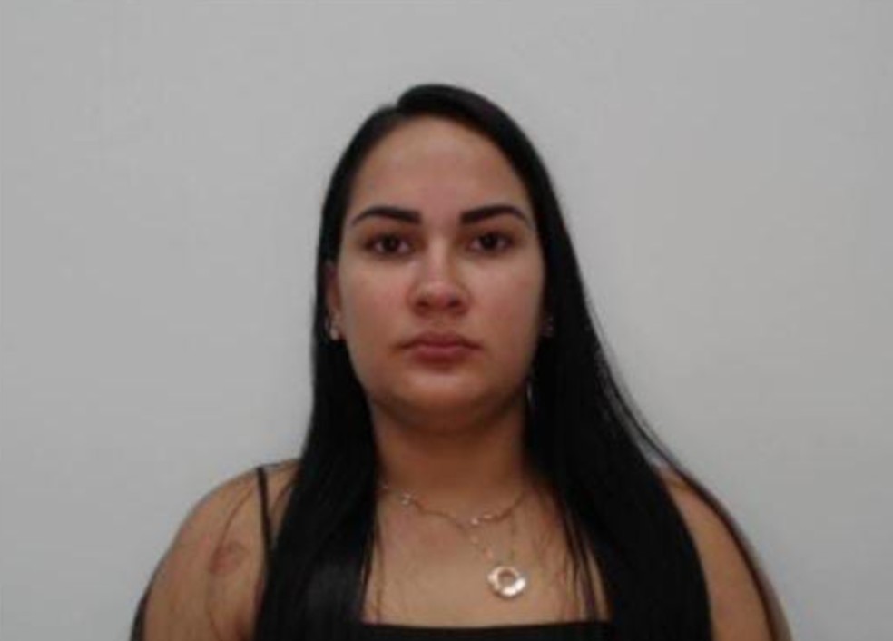 A mulher foi morta nesta segunda-feira (20), no bairro Conjunto Ceará, em Fortaleza. — Foto: Reprodução/TV Verdes Mares