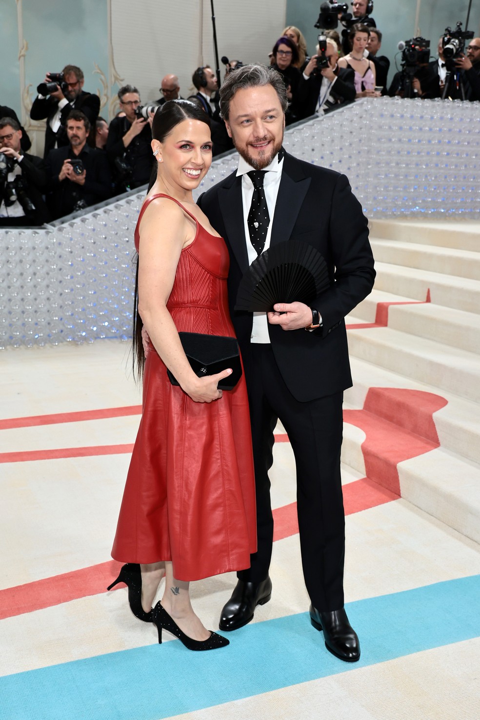 Lisa Liberati e James McAvoy no MET Gala 2023 — Foto: Getty Images