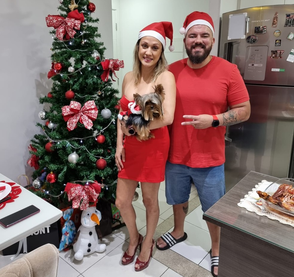 Hoje, Felipe segue retomando a vida, junto com a esposa — Foto: Arquivo Pessoal