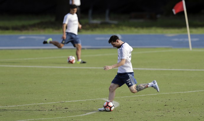 Messi treino Argentina (Foto: AP)